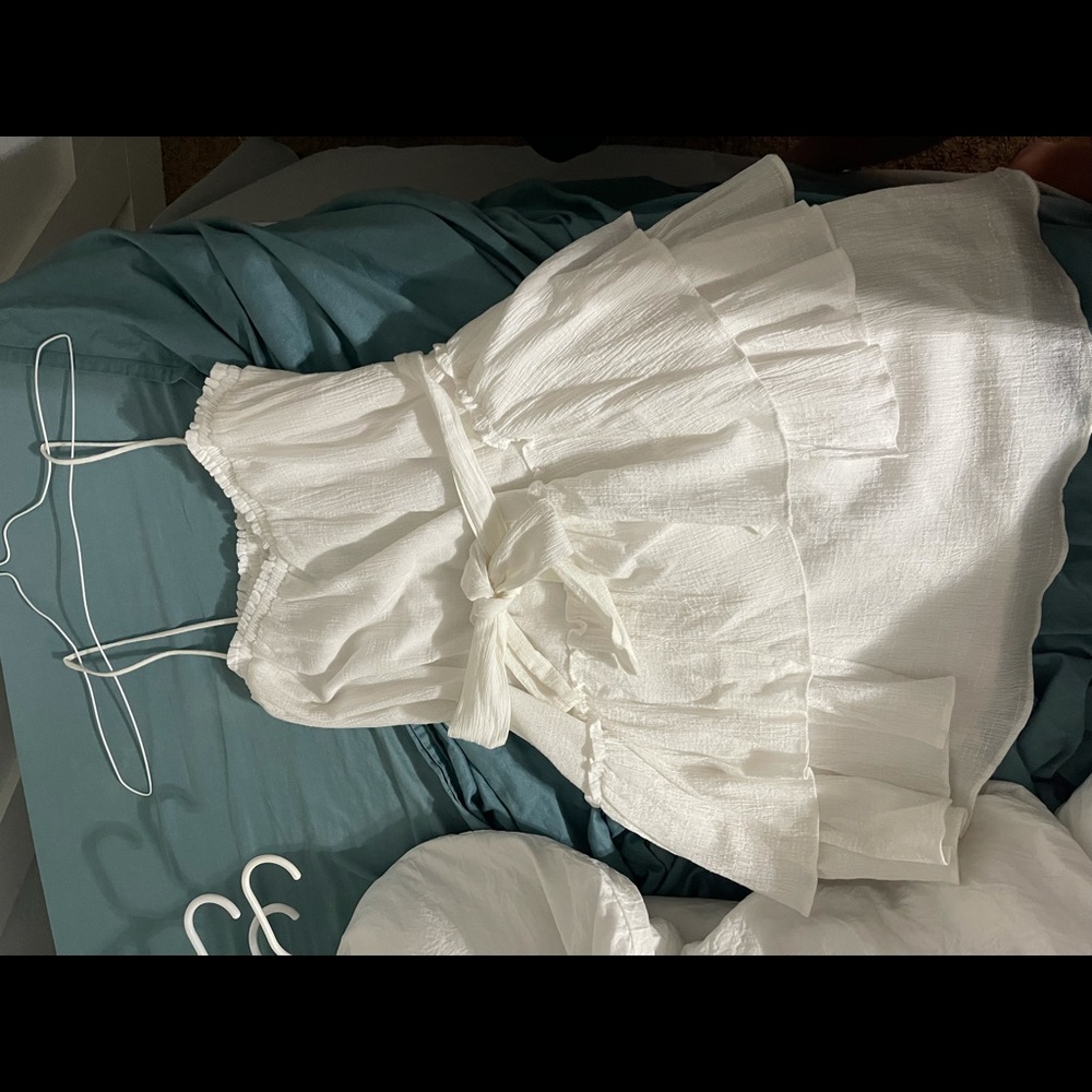 white dress with a tie around